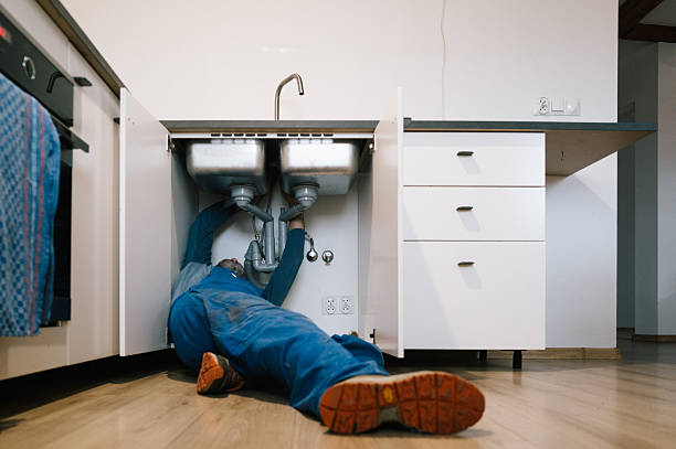 Professional Pipe Repair technician working in Harold, KY